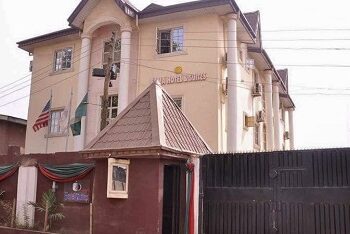 Wife, murders, Lagos hotelier, Dubai holiday, impregnate, another woman