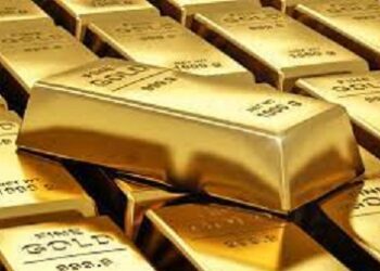 Gold prices jump, stocks slide, Ukraine tensions mount