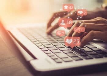 Social media, threatens existence, traditional news, trustworthy news, UNESCO