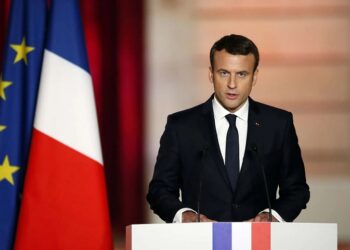 Emmanuel Macron, wins, first round, French, presidential election, runoff