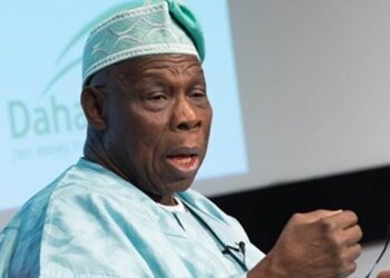 Olusegun Obasanjo, Don't trust, politicians, ‘lying’, nomination forms