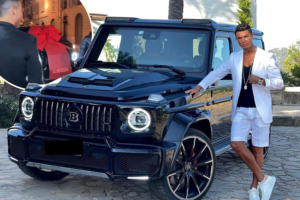 Cristiano Ronaldo, £1.7m, Bugatti Veyron, accident, crashed