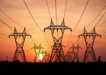 ELECTRICITY CRISIS: Govt to sell off 40% investment in DisCos