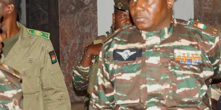 ECOWAS, Authority of Heads of State, Negotiation, Military junta, Democracy, Niger Republic, Africa