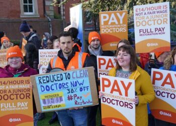 Doctors, England, NHS strike ever