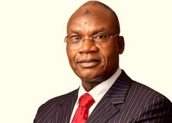 Prof. Mamman Tahir, Nigeria, Blaclist, Foreing vasities, Enrolment, Probe