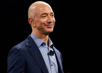 Jeff Bezos, Amazon, Per hour earnings, Daily earnings