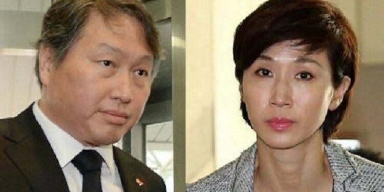 COSTLY DIVORCE,  Chey Tae-won, Settlement, Ex-wife, $1 billion