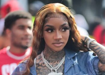 Rapper Enchanting, Dies at 26, Life support battle