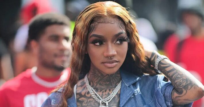 Rapper Enchanting, Dies at 26, Life support battle