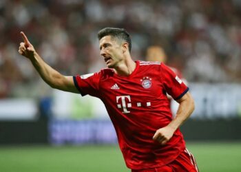 Fraudster, Barcelona FC, Lewandowski’s transfer deal, Pini Zahavi, Michael Hermanus Gerardus Demon, Bayern Munich