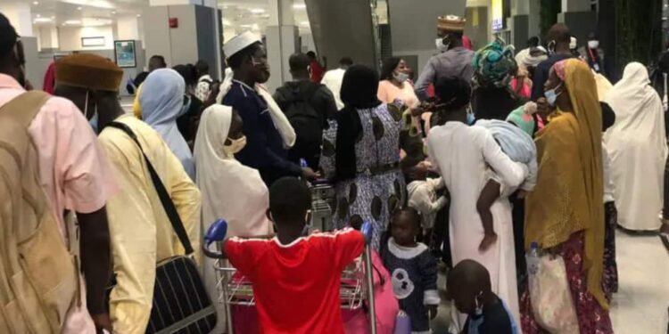 Nigeria, Unregistered citizens, Lebanon, Evacuation  