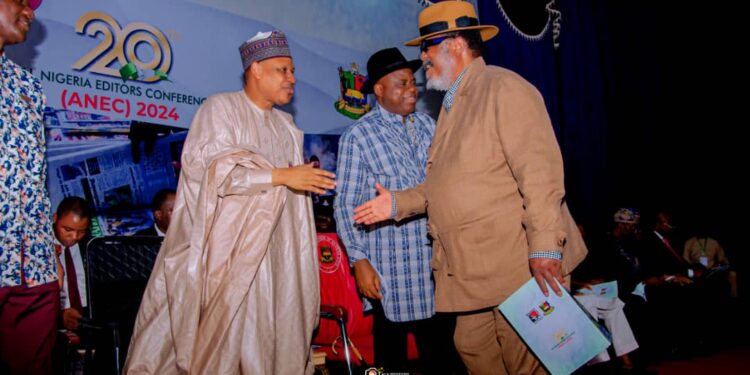 Nigerian editors, Government, Fuel subsidy removal, Exchange rate