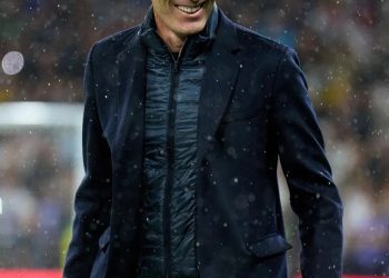 Kylian Mbappé, Zinedine Zidane, France manager, Football