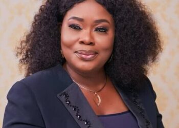 Funke Egbemode, Condom broke